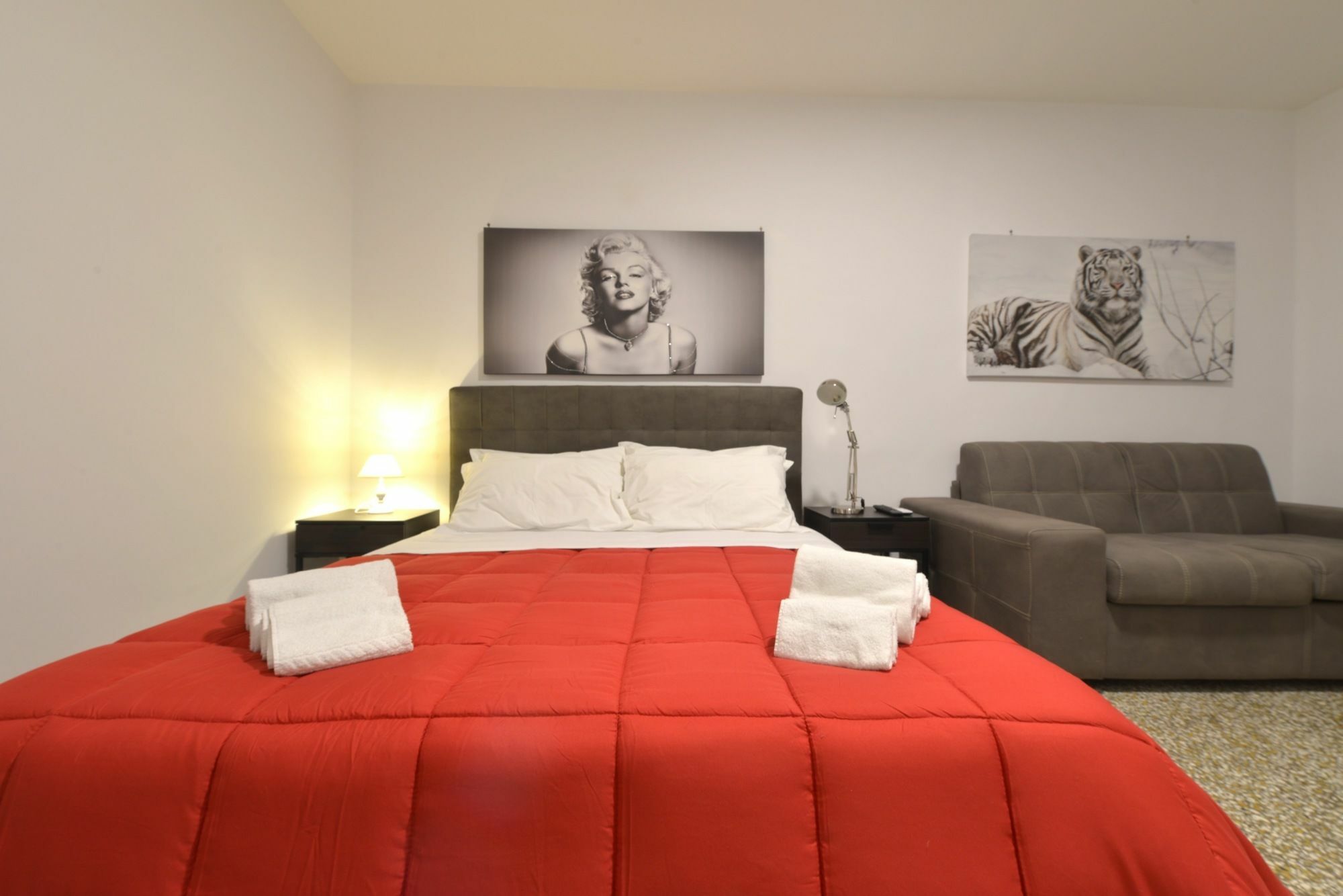 Napoli Central City Ngoại thất bức ảnh