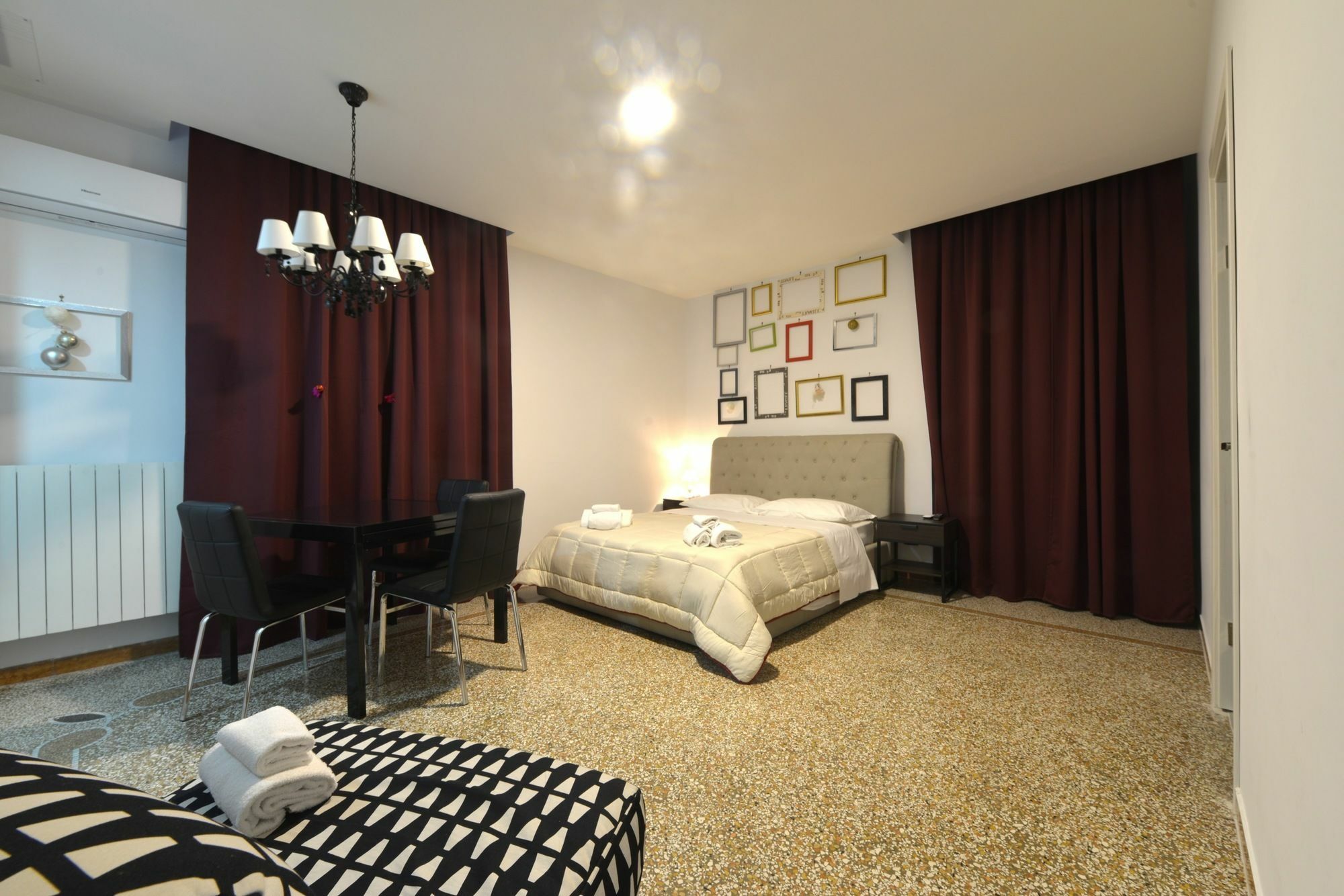 Napoli Central City Ngoại thất bức ảnh